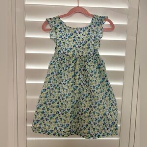 Mini Boden Floral Ruffle Dress, adjustable straps and pockets, size 3-4